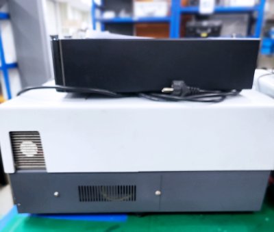 岛津，UV-2550，紫外可见分光光度计