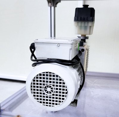 Edwards，E2M28，真空泵