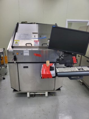 2013年 ブルカー、コンターSP、床置き型3D光学式プロフィロメータ