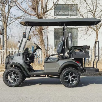 4 Voitures de golf électriques