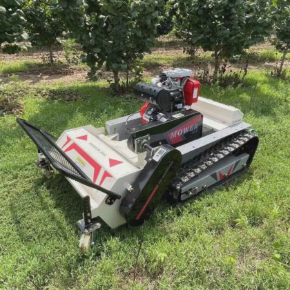 Machine à faucher à fléaux