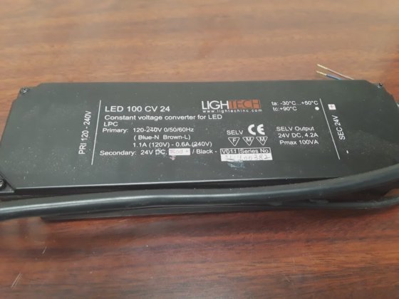 Lightech LED-100 light Transformer 100-240v
