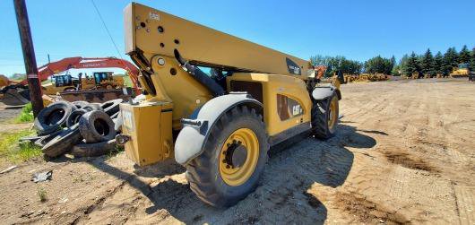 2013 Caterpillar TL943C Telehandler -