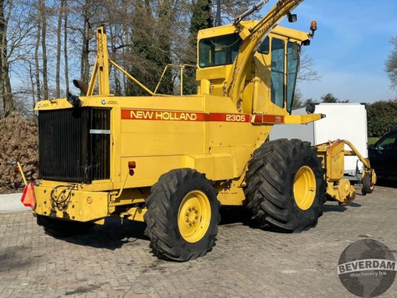 ニュー ホランド 2305