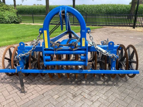 Dalbo 前置装载机