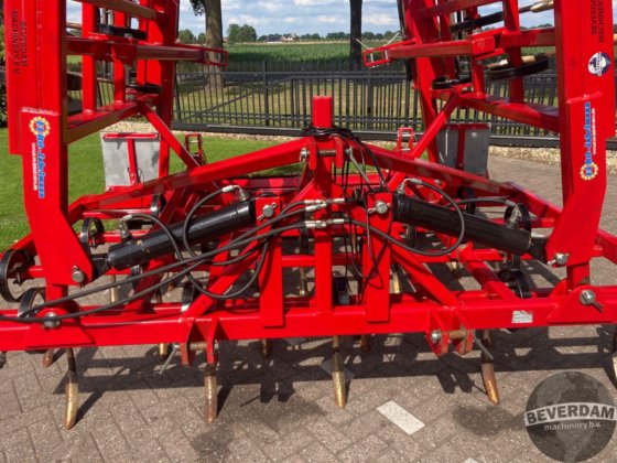 2025 V-6000G