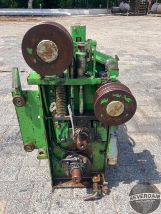 约翰迪尔 6850 系列