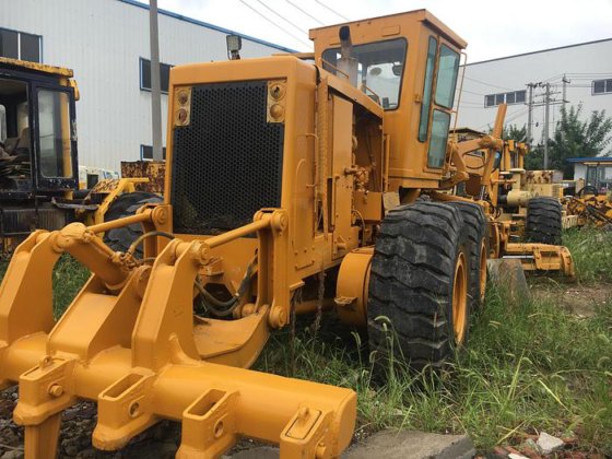 2017 CATERPILLAR 16G