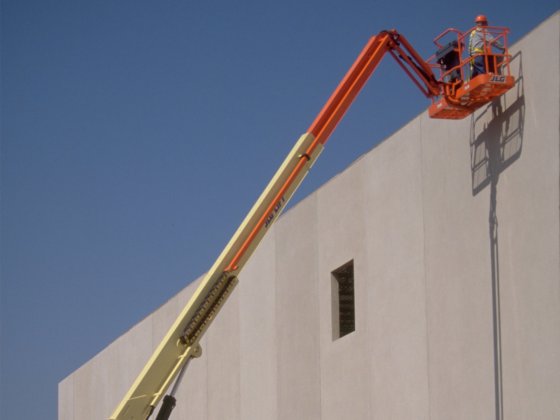 JLG M600JP