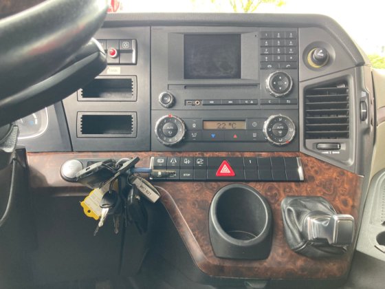 2018 メルセデス・ベンツ アクトロス 2863 6×4