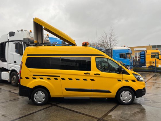 2019 フォード トランジット BF3 大型輸送エスコートバン