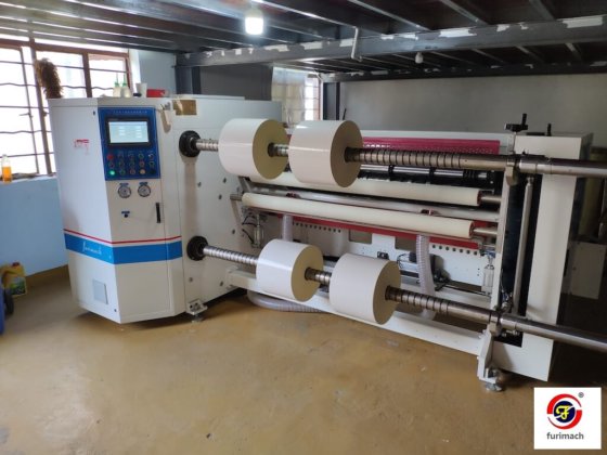 SLD-E商标纸膜分切复卷机