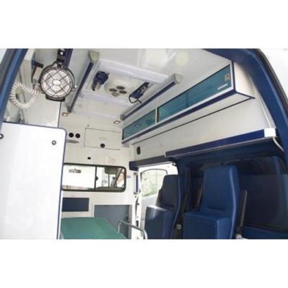 雷诺交通救护车