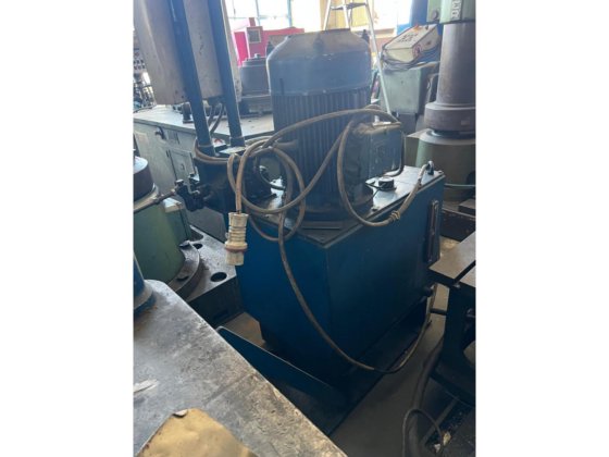 PRESSA IDRAULICA codice prodotto: 33751