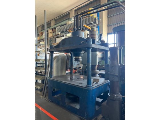 PRESSA IDRAULICA codice prodotto: 33751