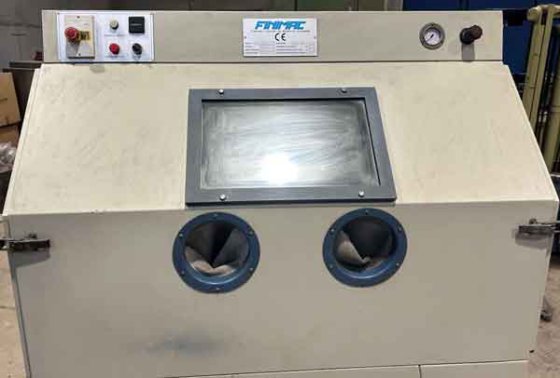 FINIMAC SANDBLASTING MACHINE USED VERY