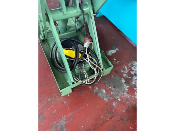 ROTARY TABLE CAPACITY 20 Q.LI