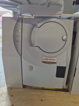 SHIMADZU GC-2010 With AOC-20i +