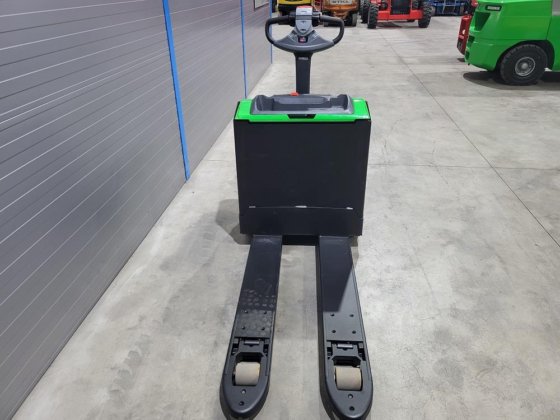 2023 Cesab P218