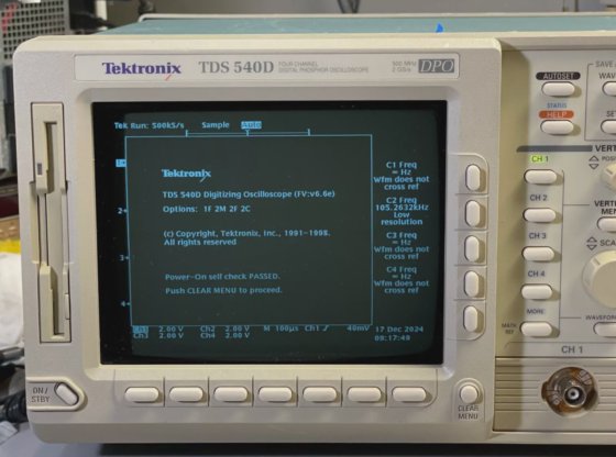 Tektronix Tektronix TDS540D