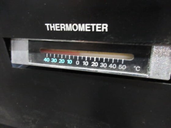 【中古品】日本フリーザー 防爆冷蔵庫 EP-400