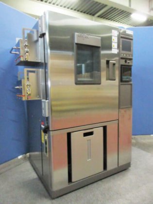 2011 【中古品】エスペック 低温恒温器 PU-1KP