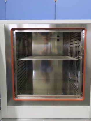 【中古品】ヤマト科学 精密恒温器 DF612