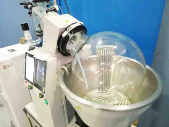 【中古品】BUCHI ロータリーエバポレーター R-220pro