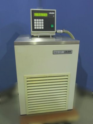 【中古品】LAUDA 低温循環恒温水槽 RK8 CP
