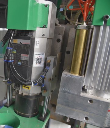 Full-Automatic Feed out and Manual