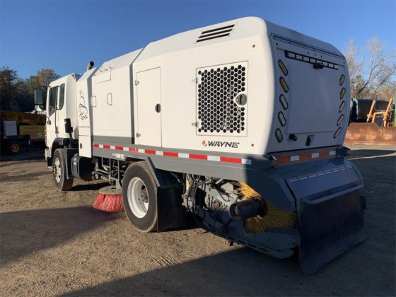 2015 Wayne GLADIATOR Barrendero