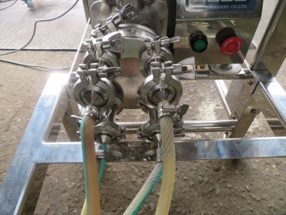 2013 (有)光陽機械製作所 クリームプレッサー