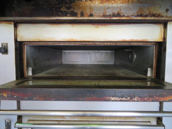 2011 戸倉商事 株式会社 TOU-632S