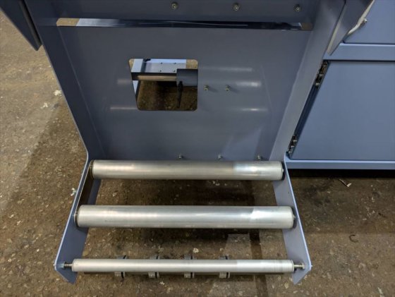 2017 株式会社 ハナガタ RT-40