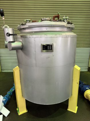2013 (株)トップシステム 750L反応缶