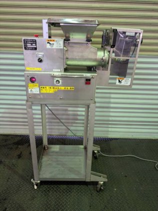 2015 株式会社 松山丸三 100型