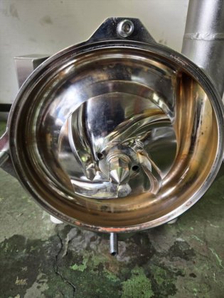 2011 トーステ 株式会社 EZM2E037OSCU