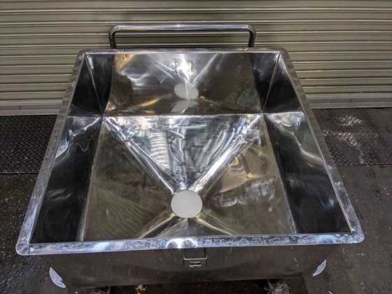 移動式角型タンク