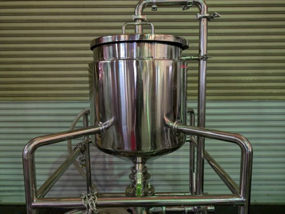 1995 (株)荏原製作所　循環タンク