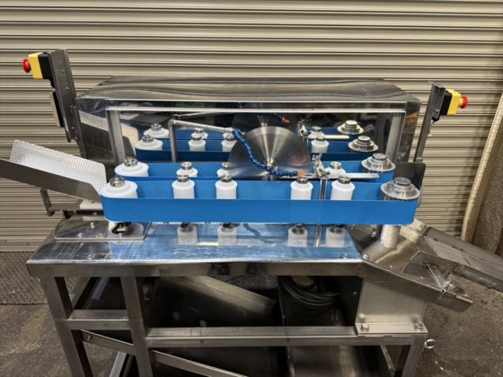 2019 株式会社 秋山機械 AH95