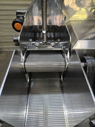 2014 吉泉産業 株式会社 YS-6000W