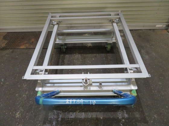 (株)日阪製作所　レトルト装置用台車　※未使用品