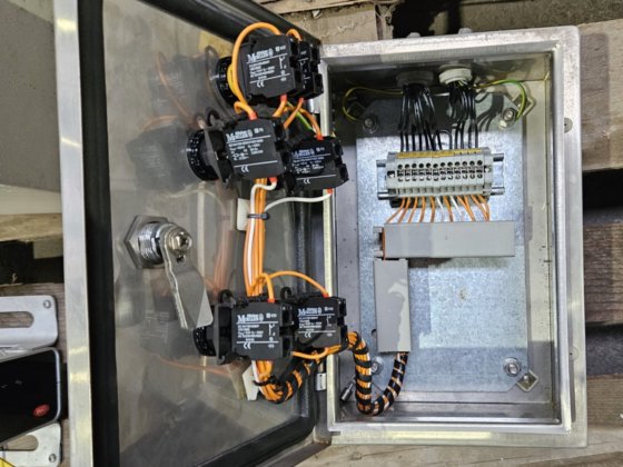 Witte & Groot 紧急停止按钮柜 1