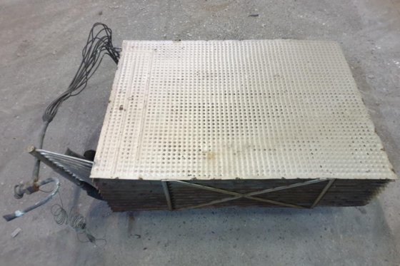 跌落膜浸没换热器