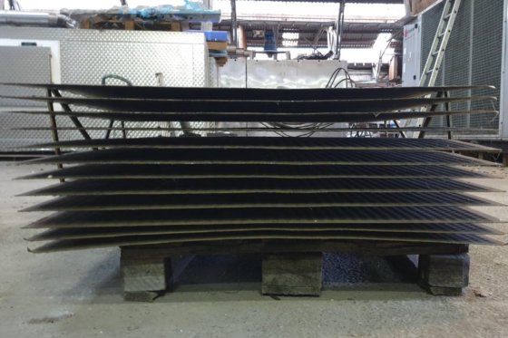 跌落膜浸没换热器