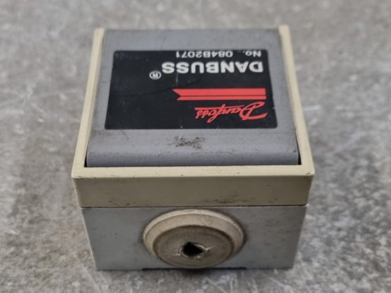 ダンフォス ダンブス 084B2071