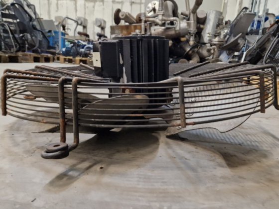 ロサティ EQF071M60BA18A0