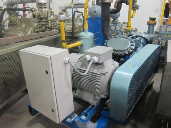 グラッソ KAS 40x85