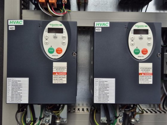 伦诺克斯 EAC2104SM4