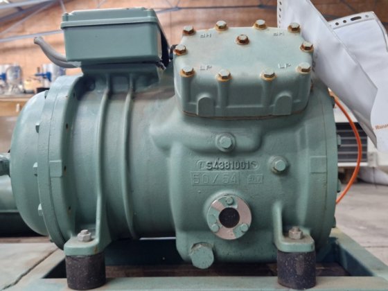 カーライル / キャリア 06 VM